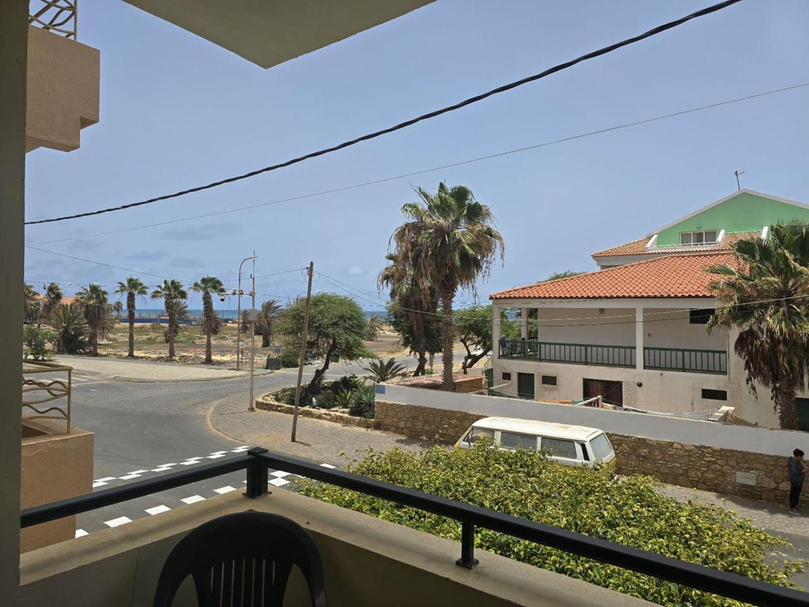 Surf House Cabo Verde Санта-Мария Экстерьер фото