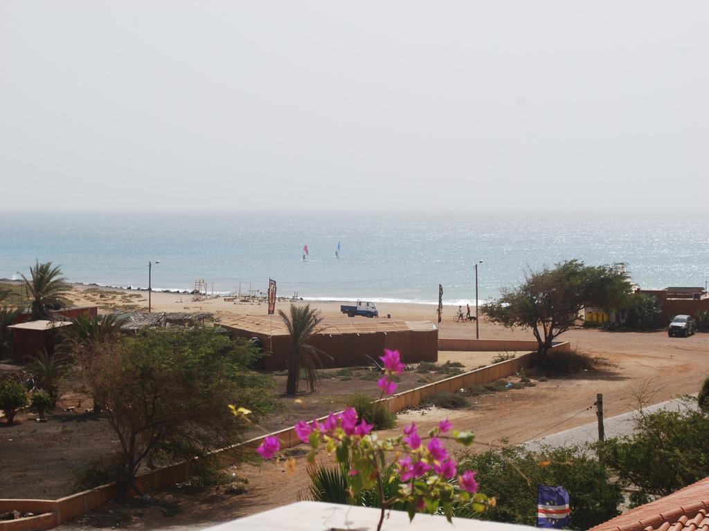 Surf House Cabo Verde Санта-Мария Экстерьер фото