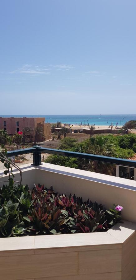 Surf House Cabo Verde Санта-Мария Экстерьер фото